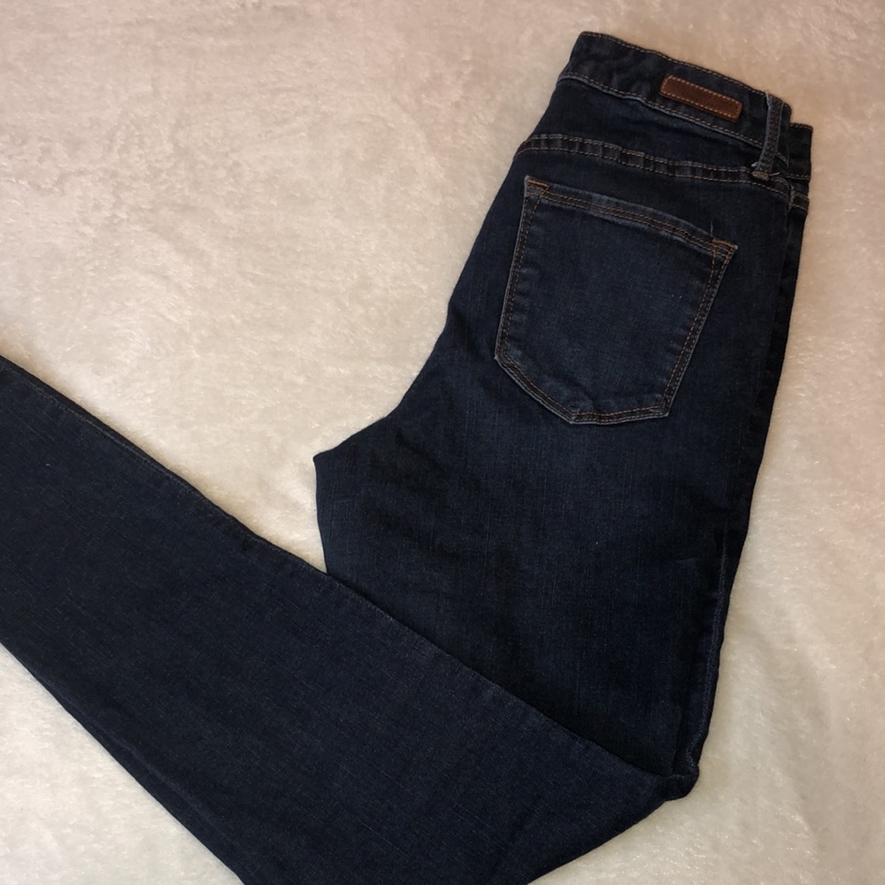 Social Standard High Rise Jeans - Picture 4 of 9